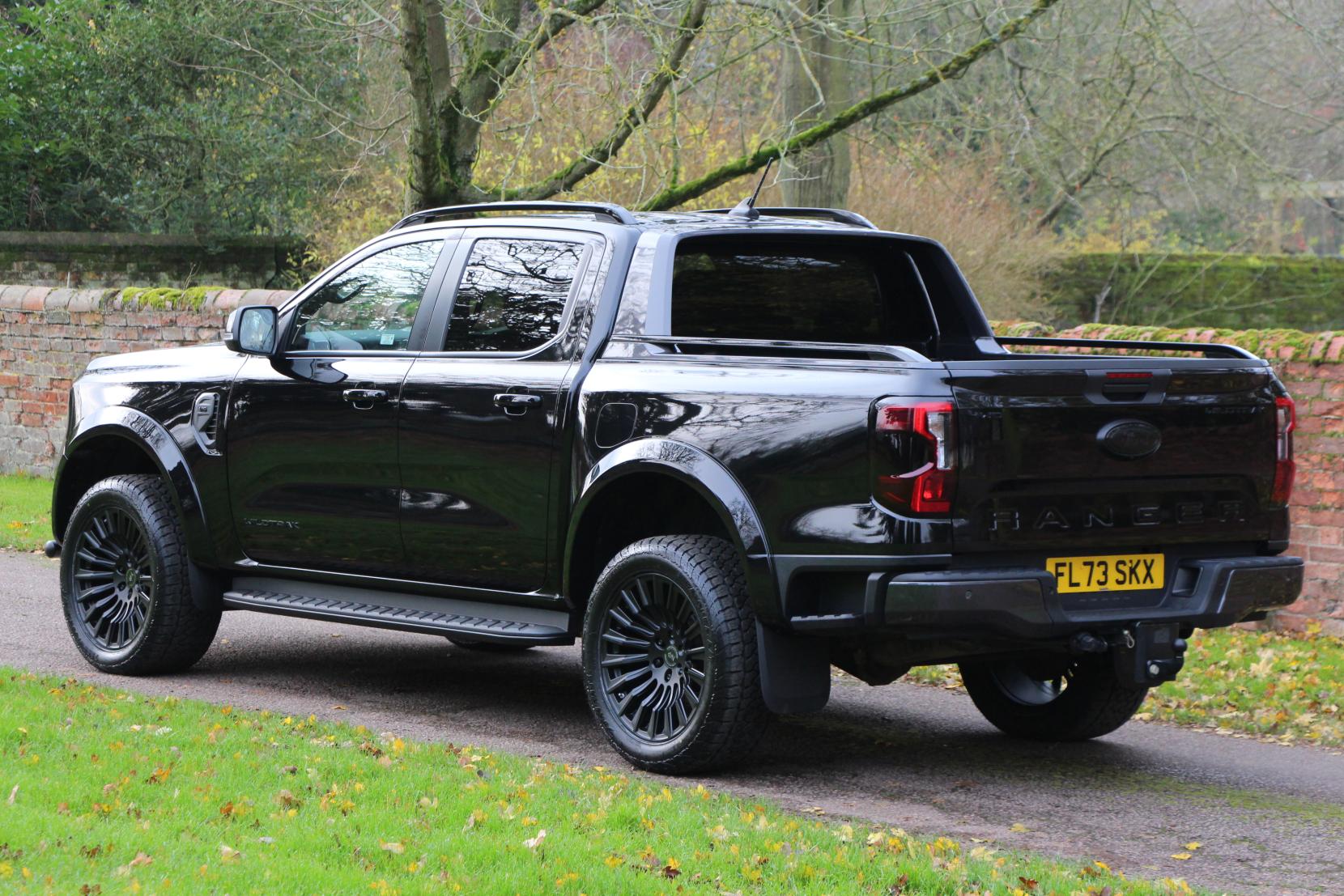 Ford Ranger 3.0 TD V6 EcoBlue Wildtrak Pickup Double Cab 4dr Diesel Auto 4WD Euro 6 (s/s) (240 ps)