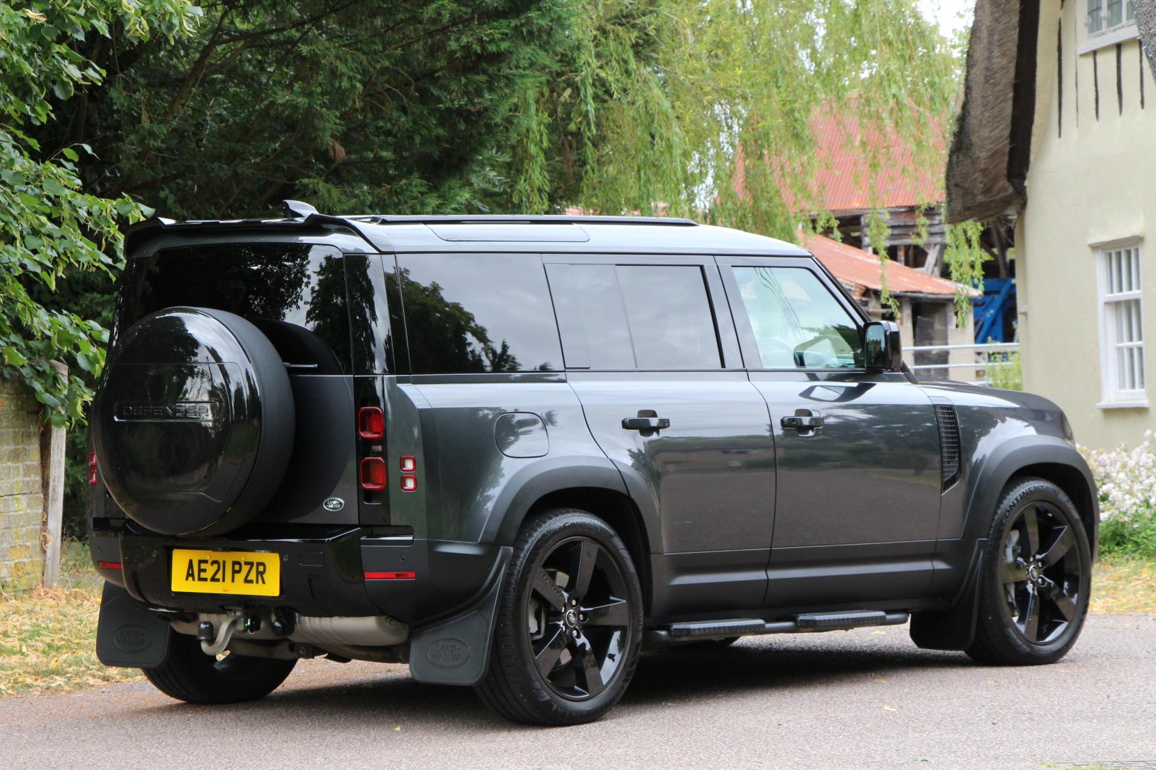 Land Rover Defender 110 3.0 D300 MHEV HSE Hard Top SUV 5dr Diesel Auto 4WD MWB Euro 6 (s/s) (300 ps)