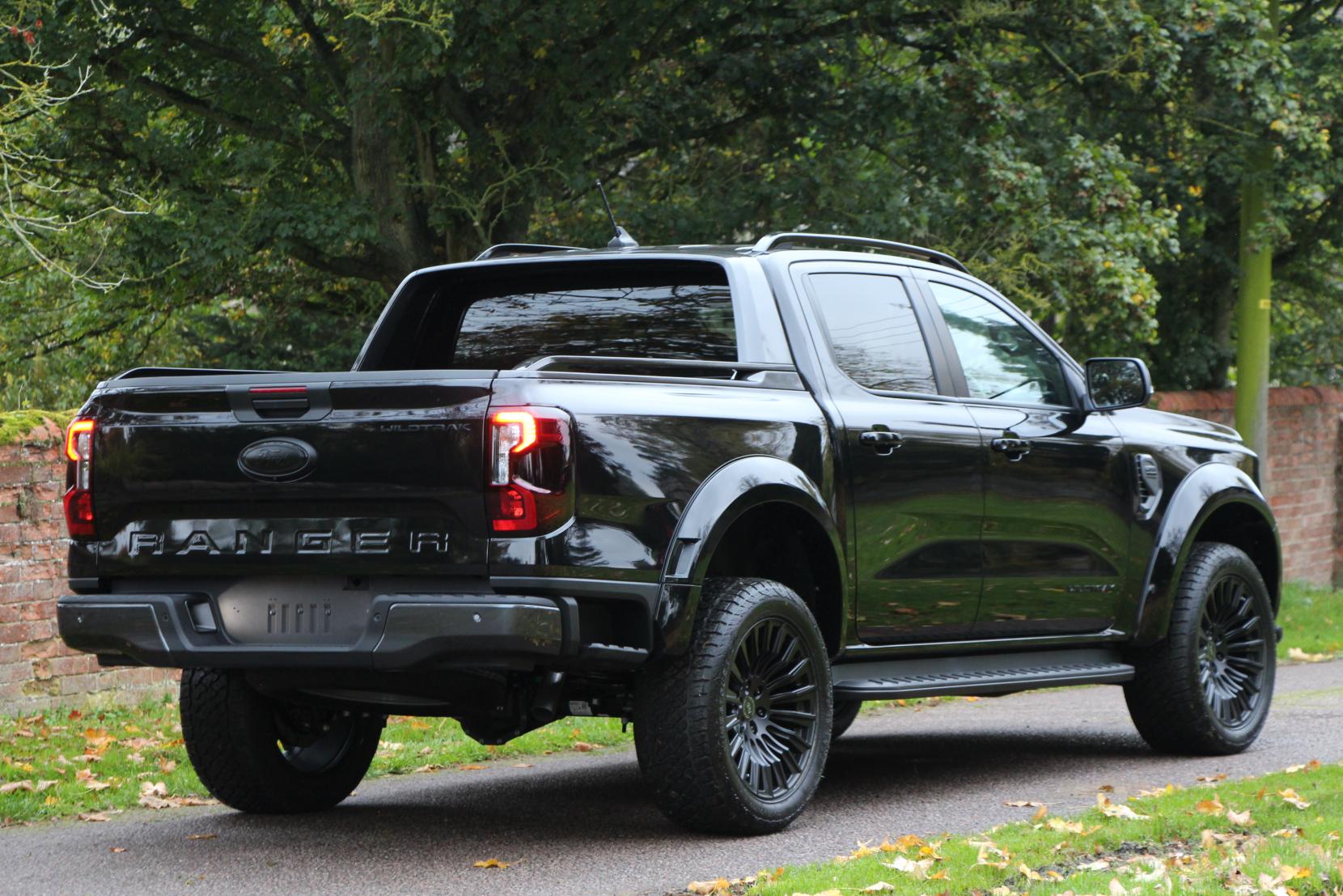 Ford Ranger 3.0 TD V6 EcoBlue Wildtrak Pickup Double Cab 4dr Diesel Auto 4WD Euro 6 (s/s) (240 ps)