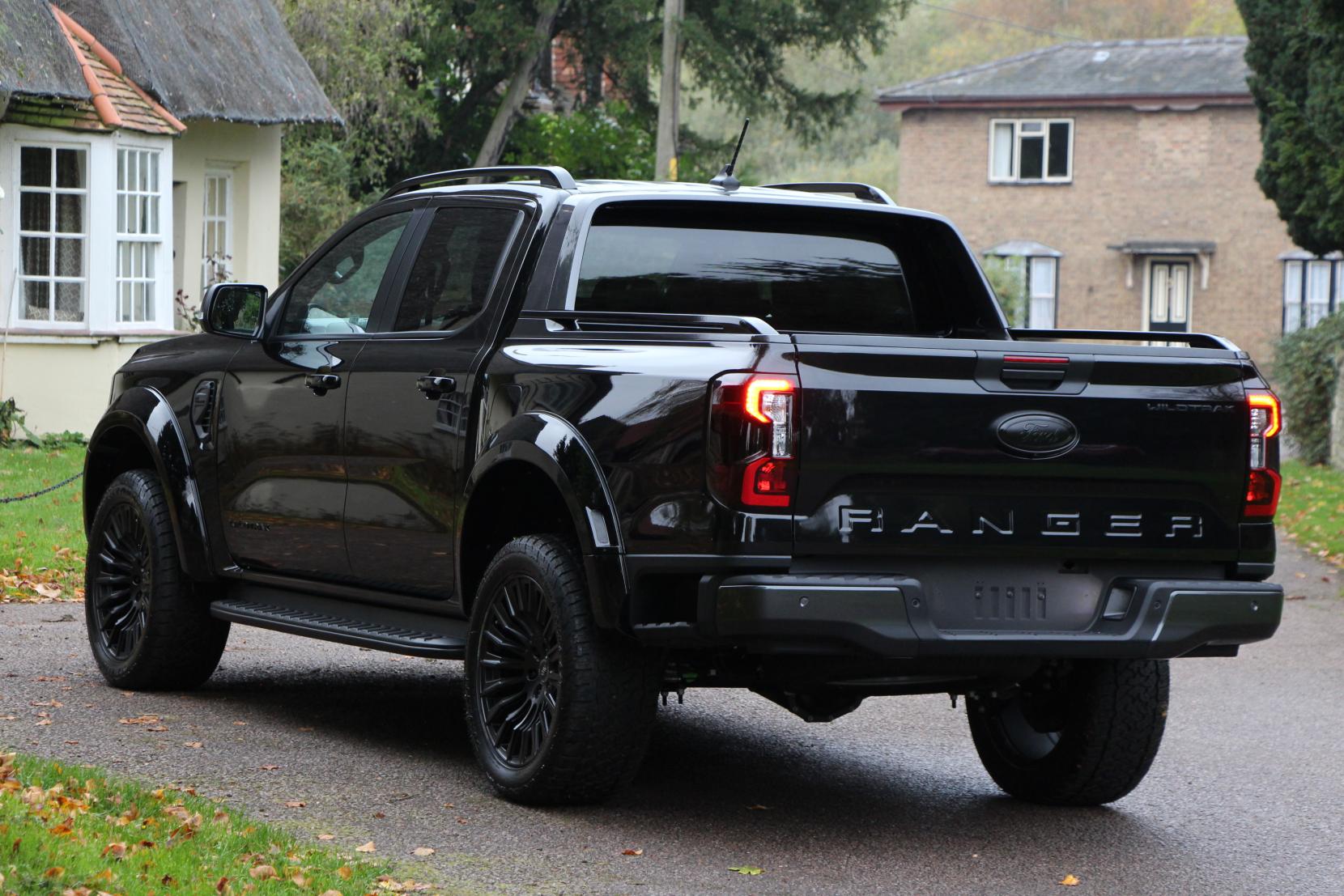 Ford Ranger 3.0 TD V6 EcoBlue Wildtrak Pickup Double Cab 4dr Diesel Auto 4WD Euro 6 (s/s) (240 ps)