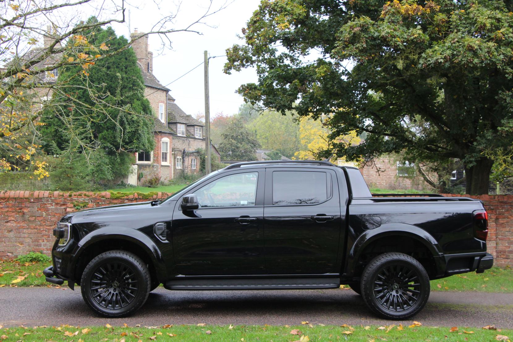 Ford Ranger 3.0 TD V6 EcoBlue Wildtrak Pickup Double Cab 4dr Diesel Auto 4WD Euro 6 (s/s) (240 ps)