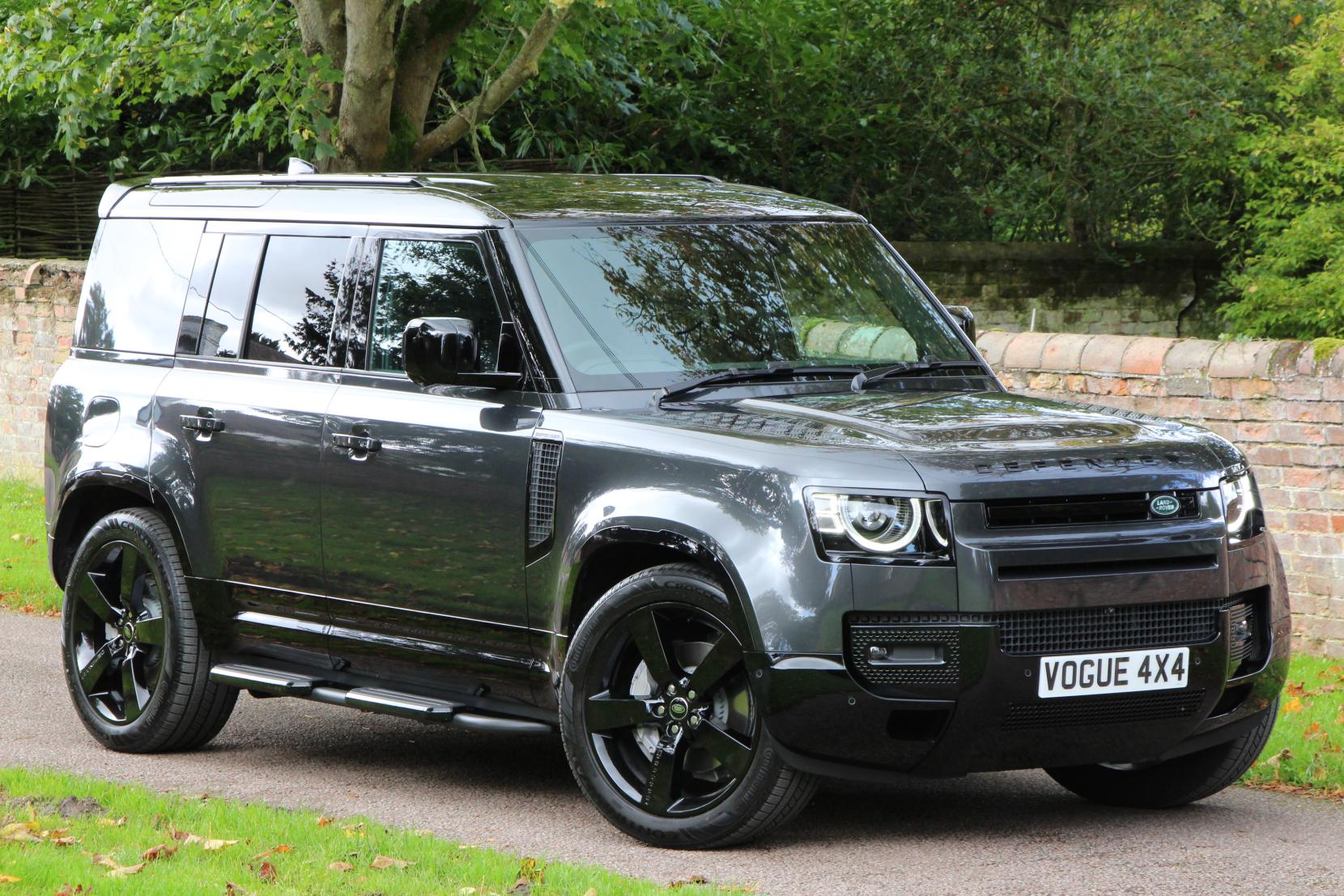 Land Rover Defender 110 3.0 D350 MHEV X-Dynamic HSE Hard Top SUV 5dr Diesel Auto 4WD MWB Euro 6 (s/s) (350 ps)